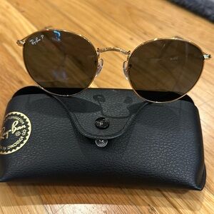 Ray-Ban Round Metal Polarized